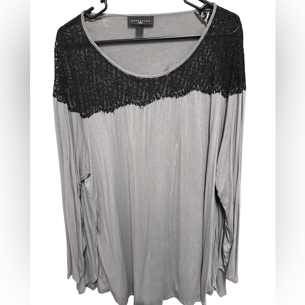 Attention Plus Women’s 3X Black Lace and Gray Long Sleeve Top
